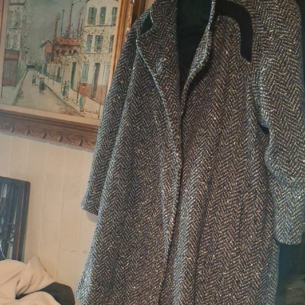 Women's Herringbone Tweed Coat - Black and Gray - Picture 1 of 13